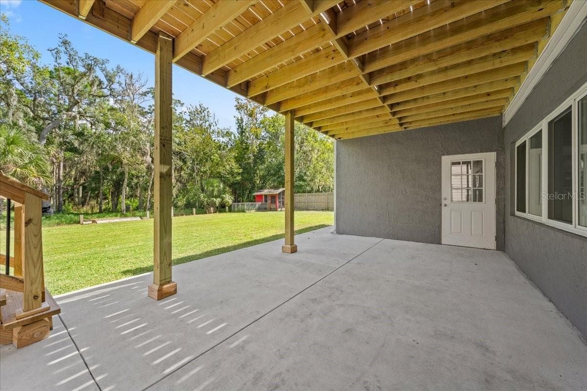 Single Family Residence at 3010 EVENSONG CT, HOLIDAY, photo 36 of 75