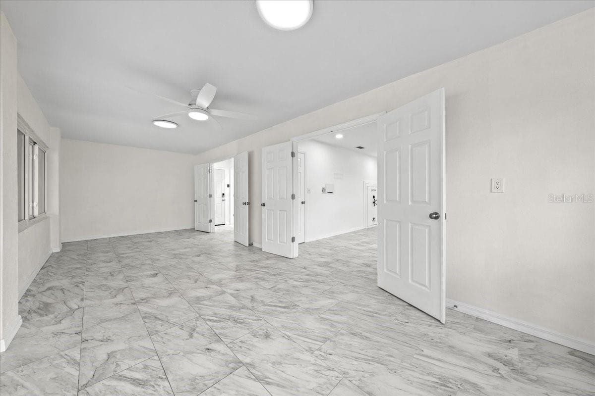 Single Family Residence at 3010 EVENSONG CT, HOLIDAY, photo 48 of 75