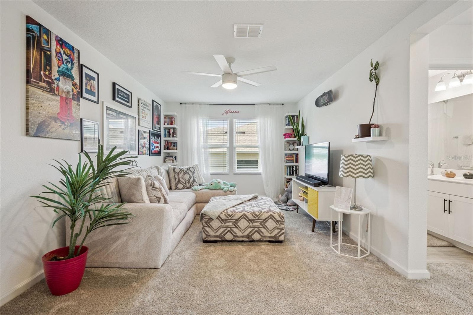 Single Family Residence at 3868 BANNOCK AVE, TAVARES, photo 16 of 47