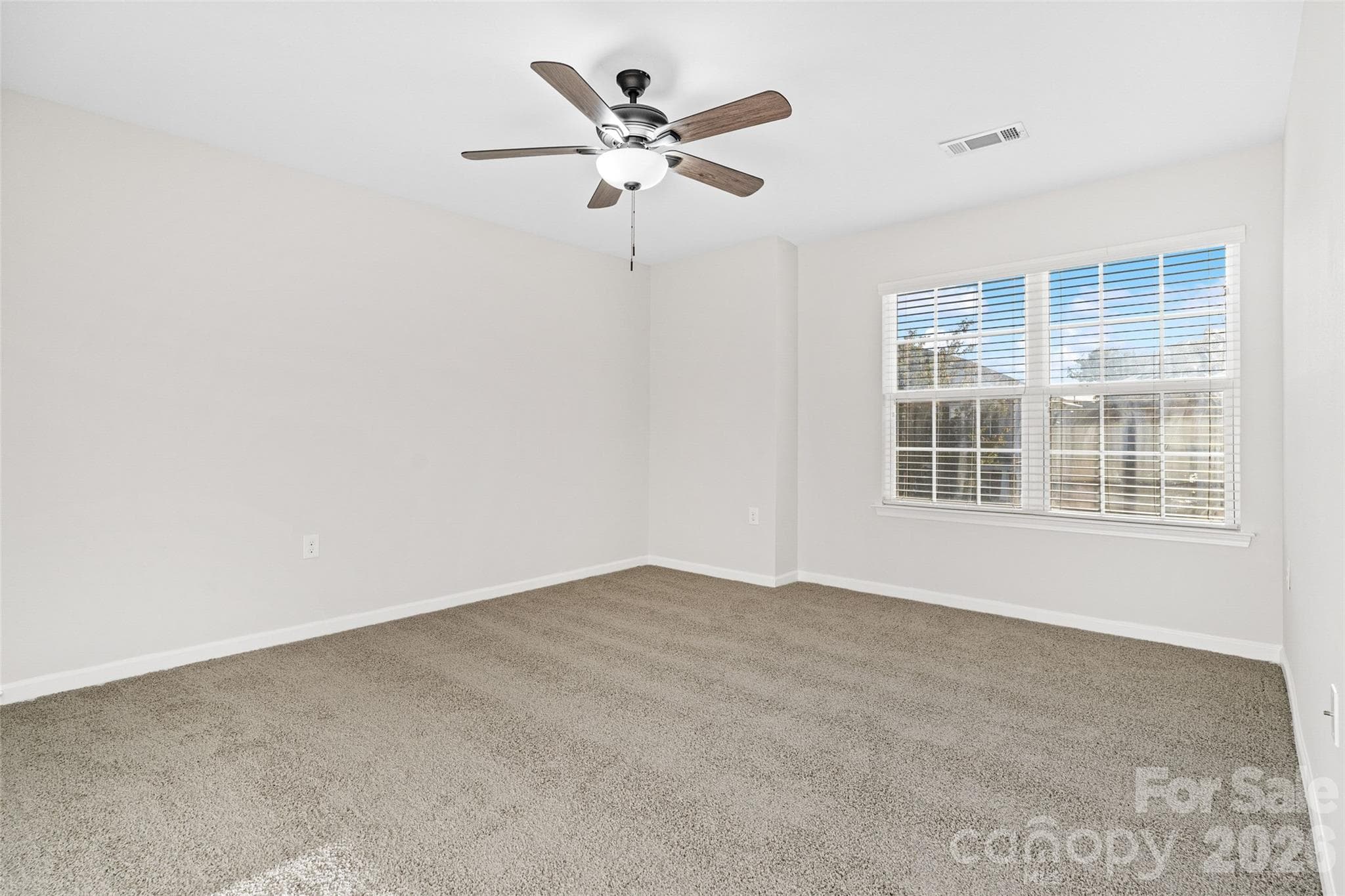 Single Family Residence at 407 Lind Point Lane, Monroe, photo 31 of 48