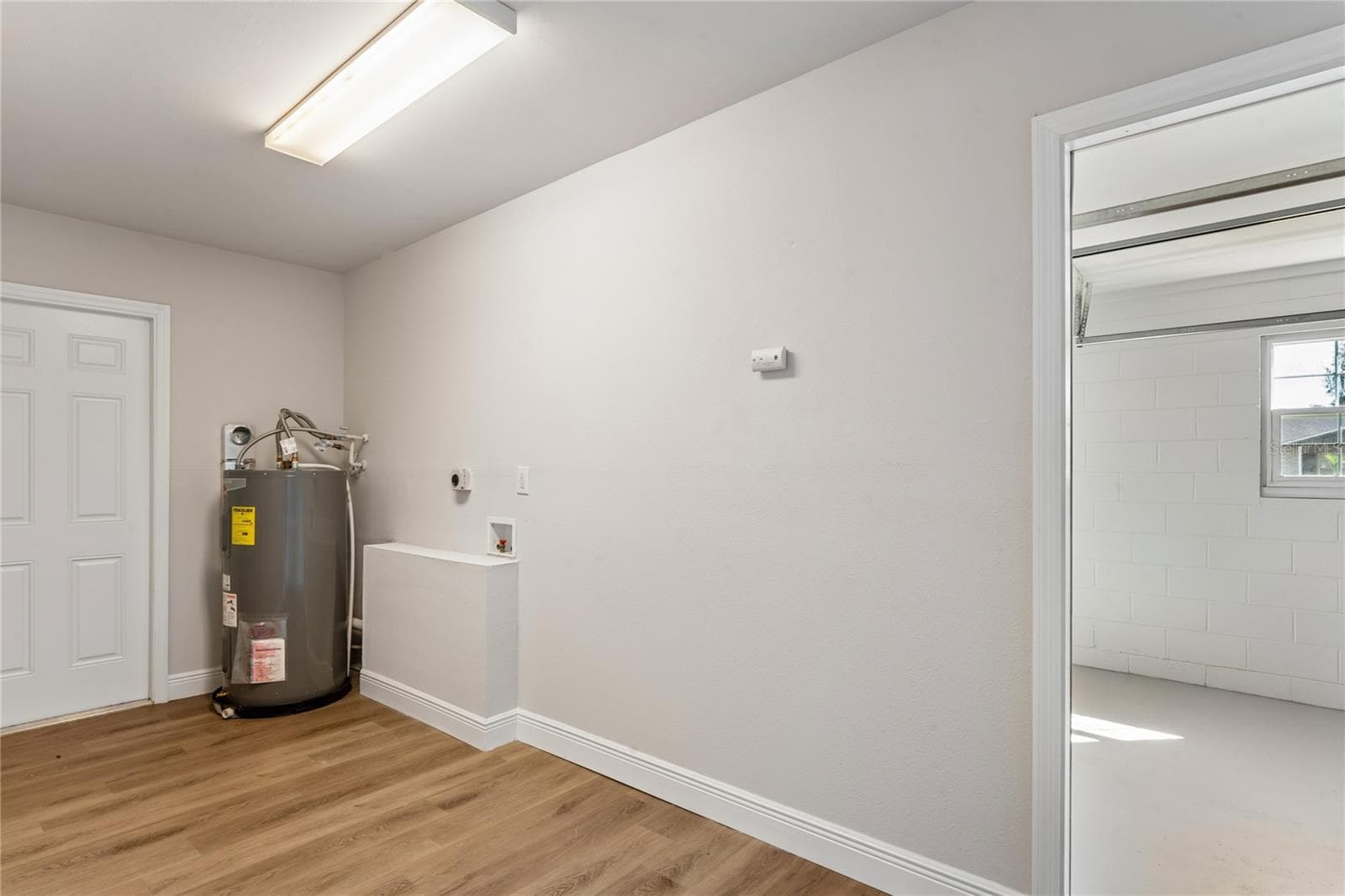 Single Family Residence at 4810 WYNWOOD DR, TAMPA, photo 23 of 25