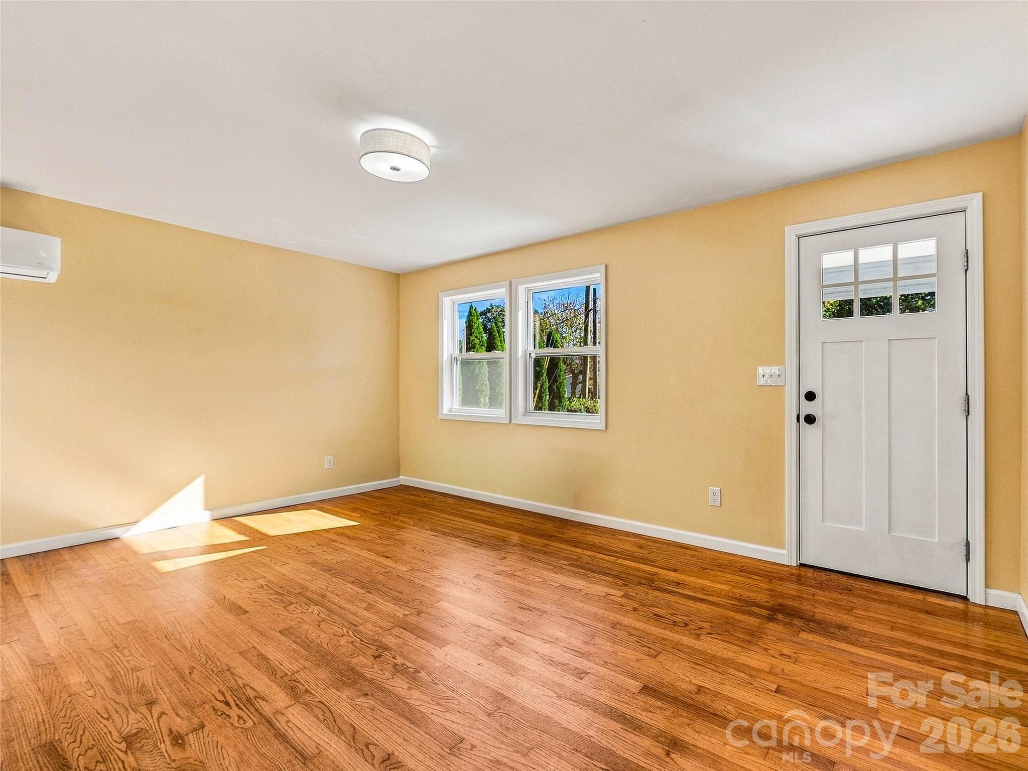 living room - main level - 33 Phipps Street, Weaverville
