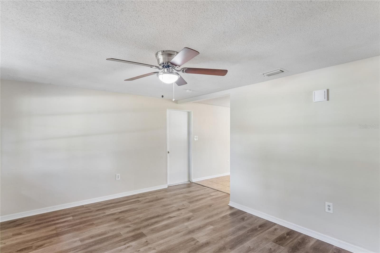 Single Family Residence at 4655 48TH AVE N, ST PETERSBURG, photo 3 of 24