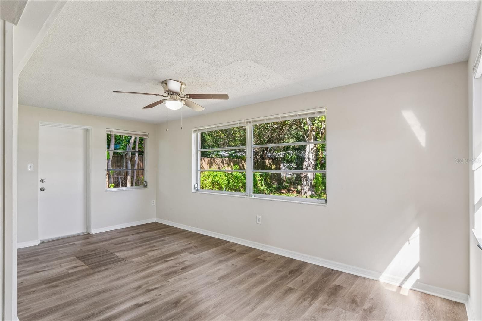 Single Family Residence at 4655 48TH AVE N, ST PETERSBURG, photo 11 of 24