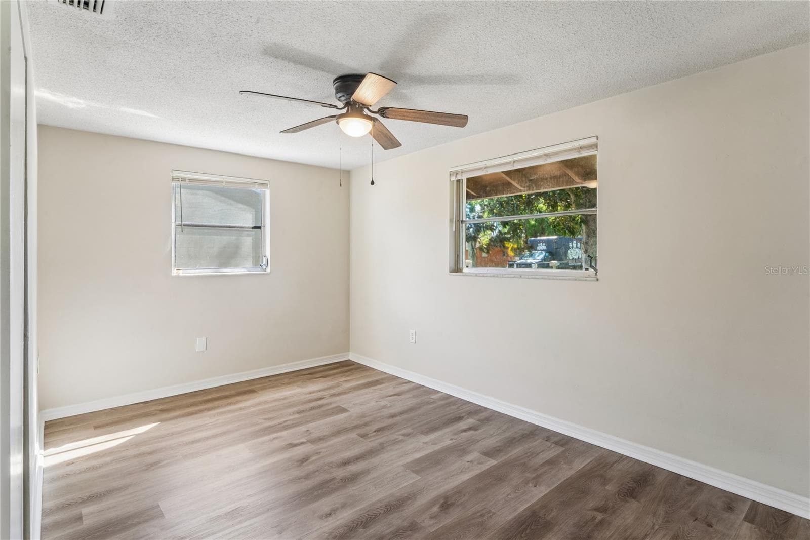 Single Family Residence at 4655 48TH AVE N, ST PETERSBURG, photo 13 of 24