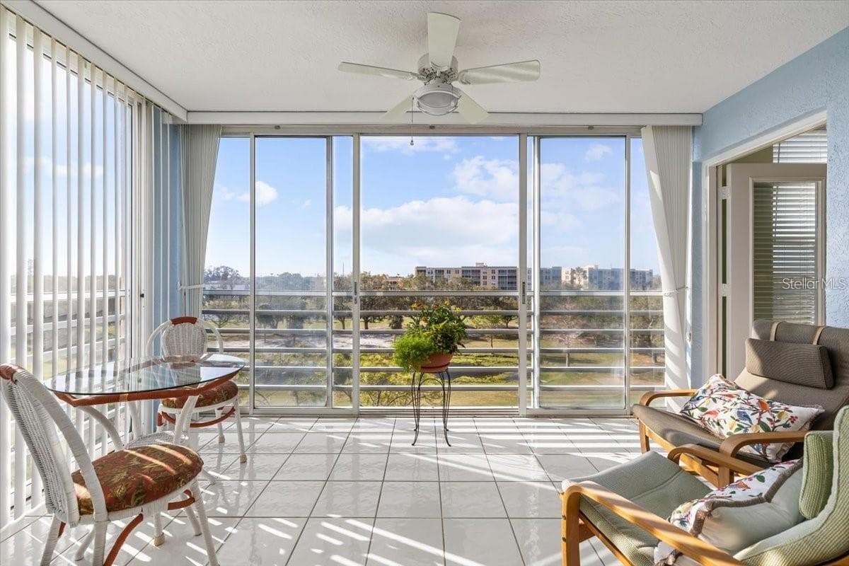 Condominium at 4460 FAIRWAYS BLVD #401, BRADENTON, photo 21 of 40