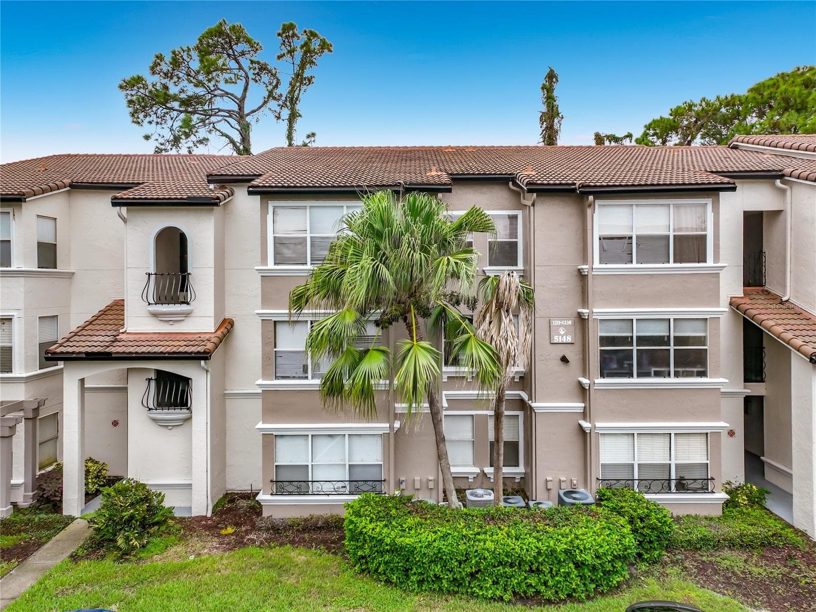 5116 CONROY RD #23