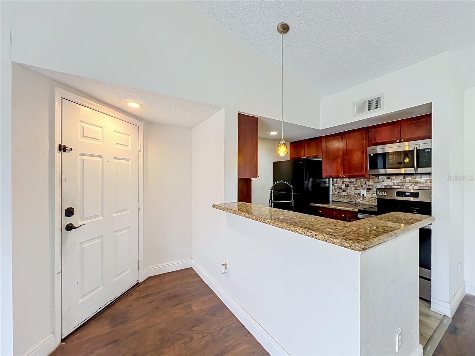 Quadruplex at 5116 CONROY RD #23, ORLANDO, photo 5 of 100