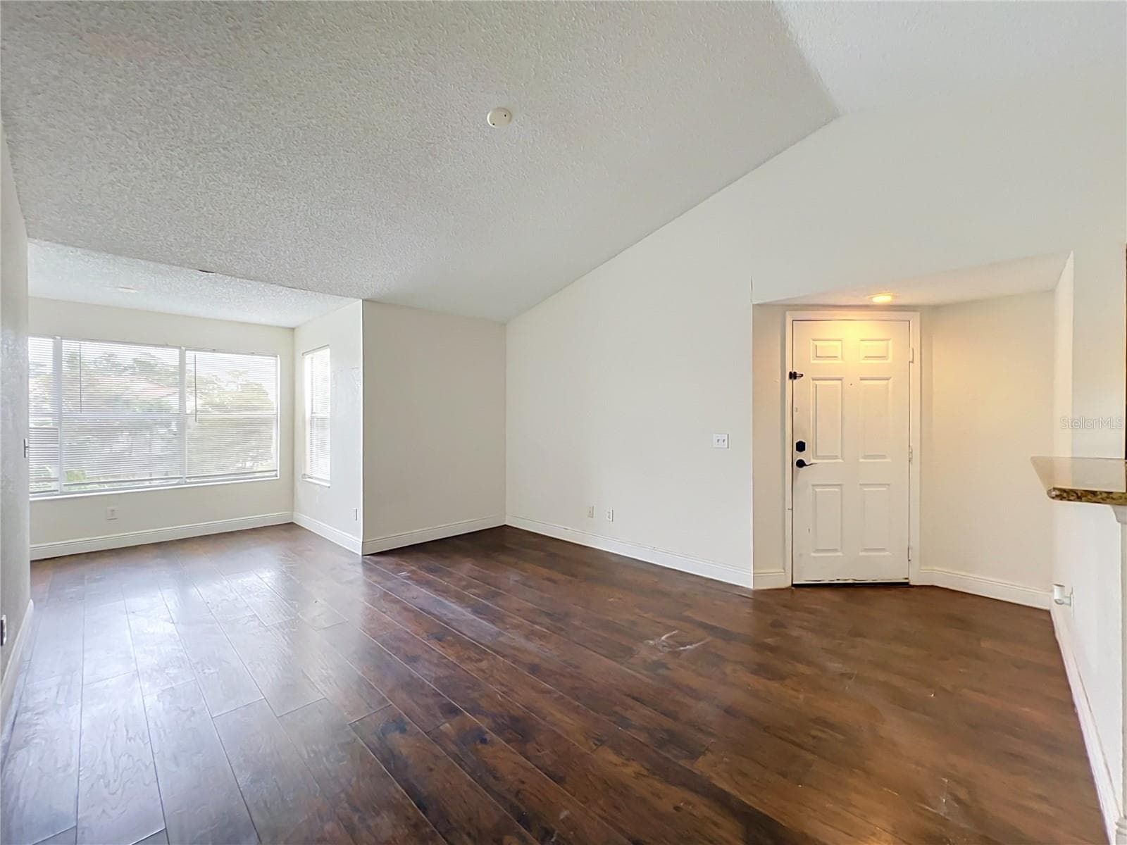 Quadruplex at 5116 CONROY RD #23, ORLANDO, photo 11 of 100