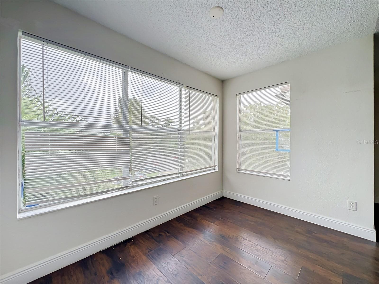 Quadruplex at 5116 CONROY RD #23, ORLANDO, photo 13 of 100