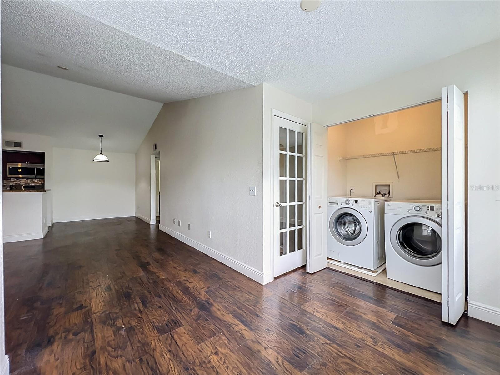 Quadruplex at 5116 CONROY RD #23, ORLANDO, photo 14 of 100