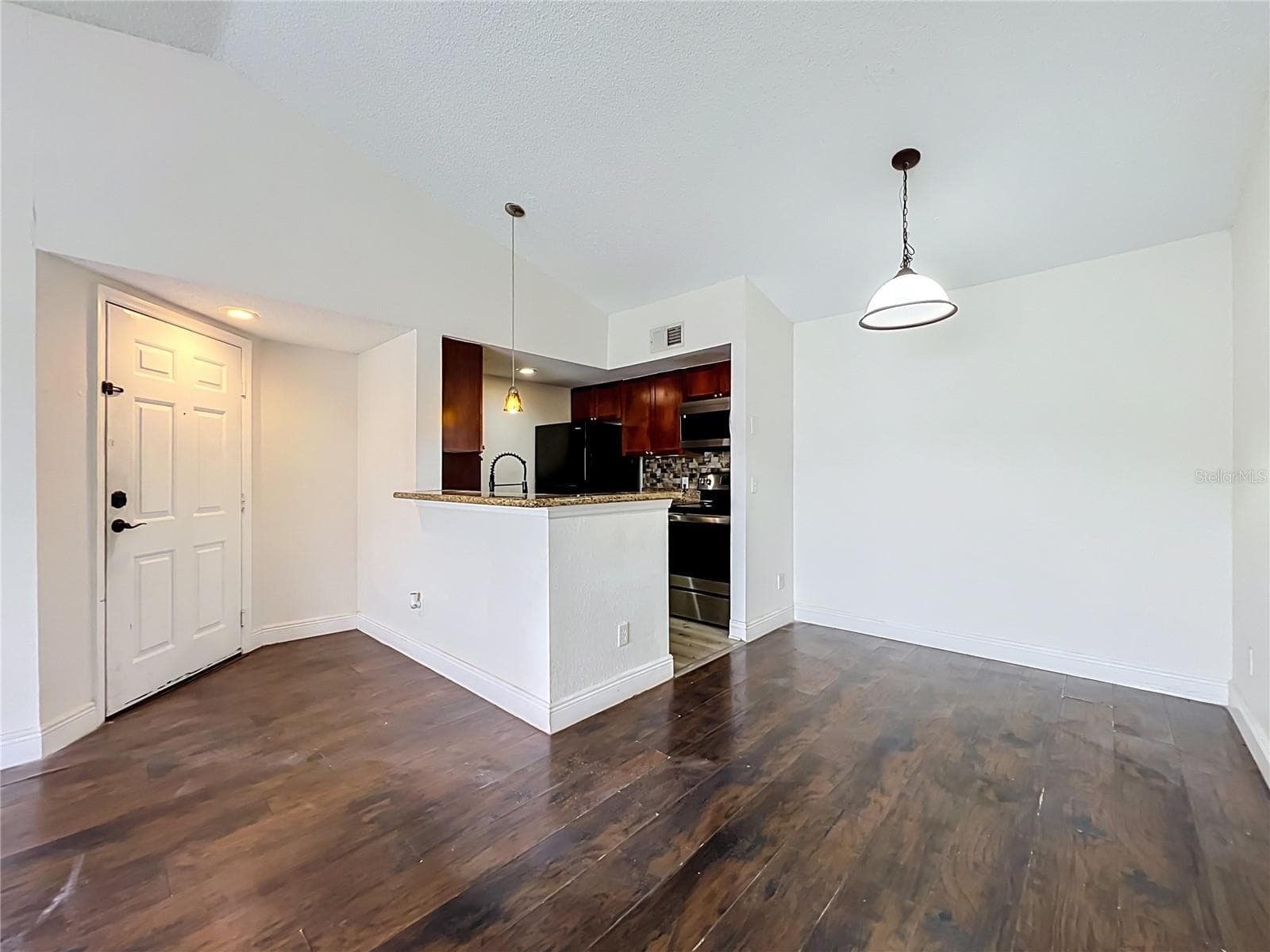 Quadruplex at 5116 CONROY RD #23, ORLANDO, photo 17 of 100