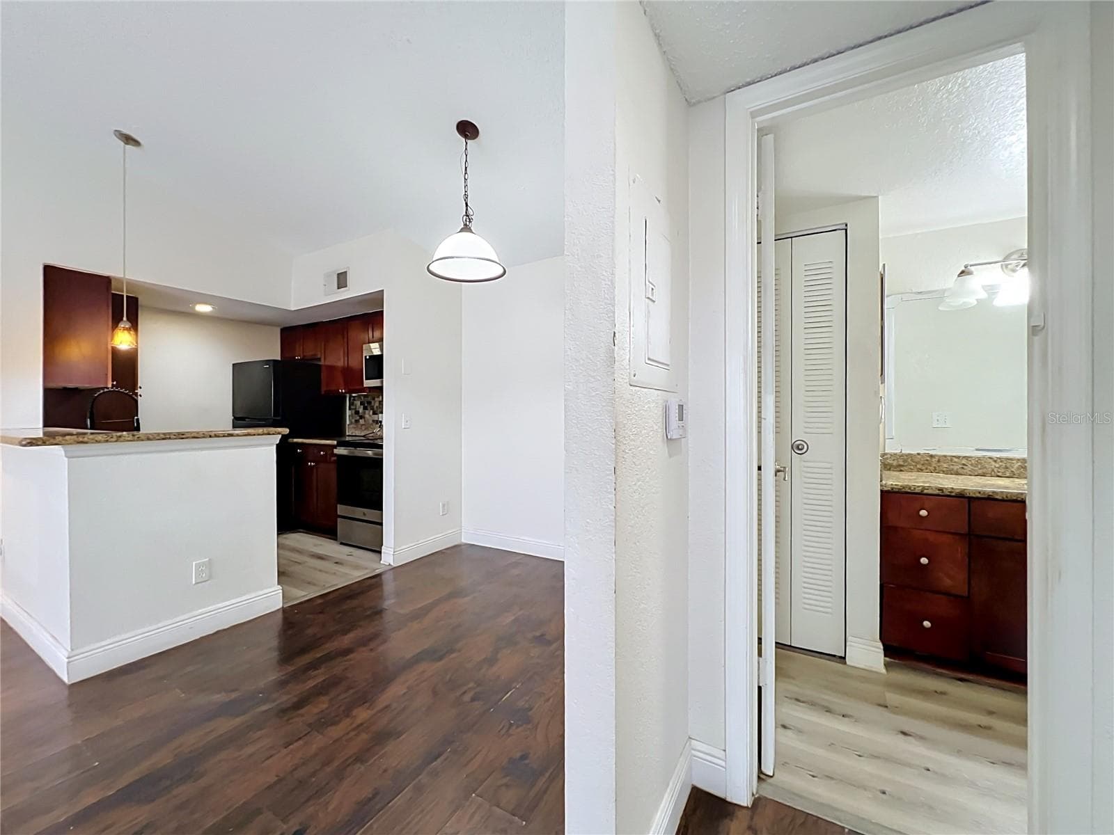 Quadruplex at 5116 CONROY RD #23, ORLANDO, photo 23 of 100
