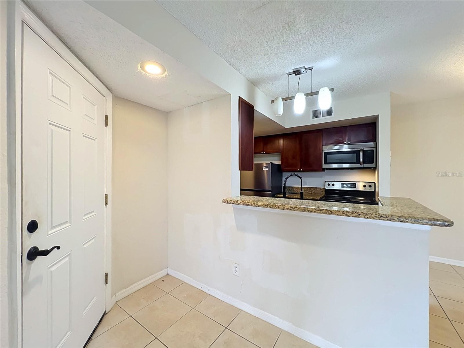 Quadruplex at 5116 CONROY RD #23, ORLANDO, photo 35 of 100