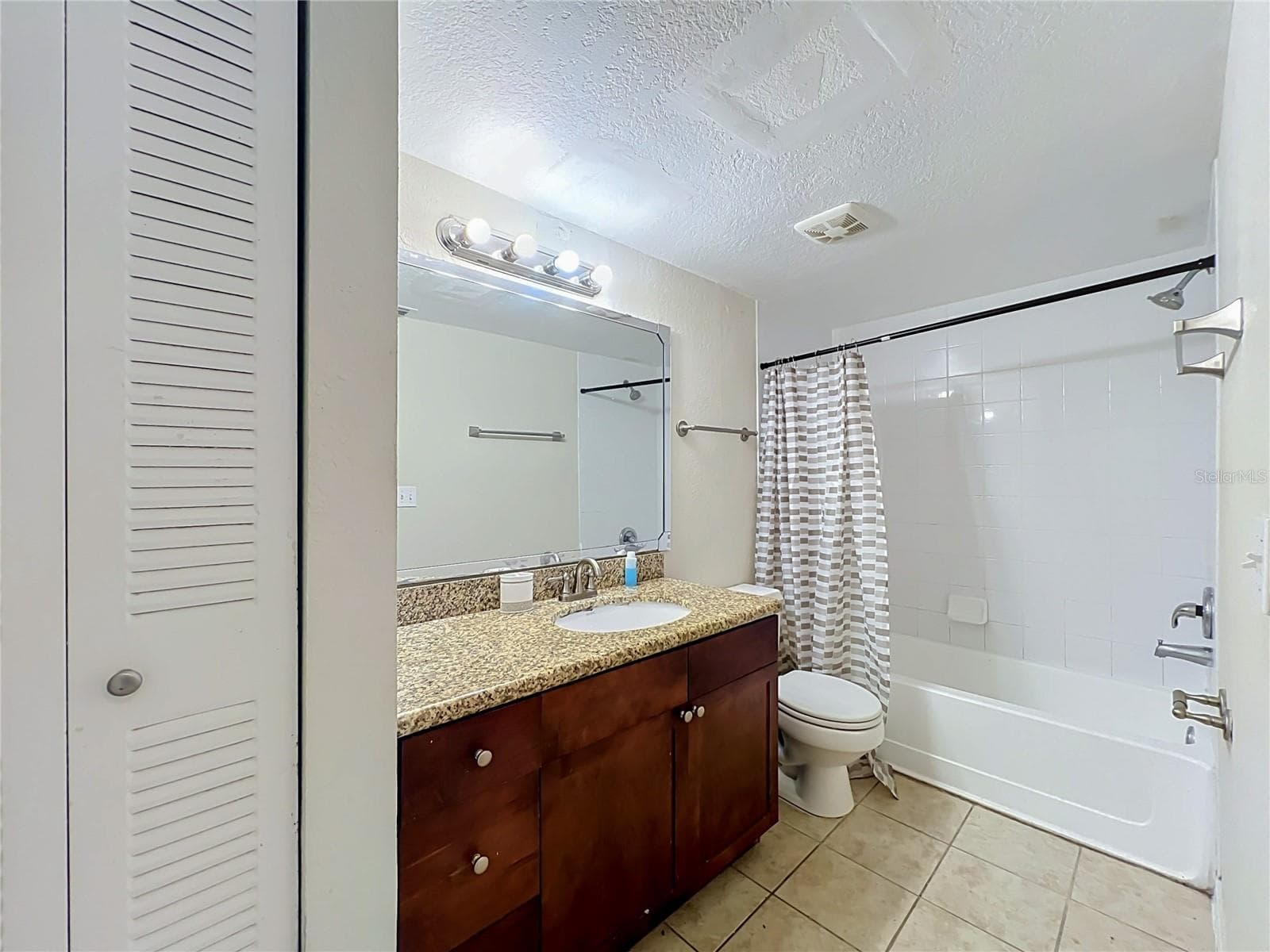 Quadruplex at 5116 CONROY RD #23, ORLANDO, photo 54 of 100