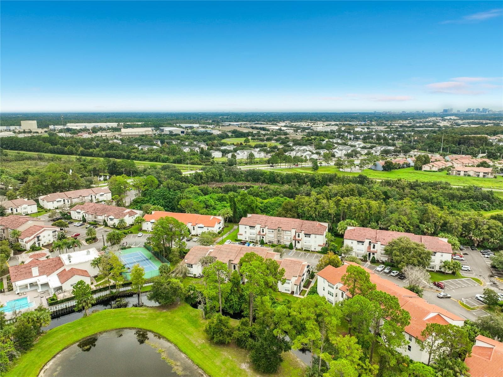 Quadruplex at 5116 CONROY RD #23, ORLANDO, photo 58 of 100