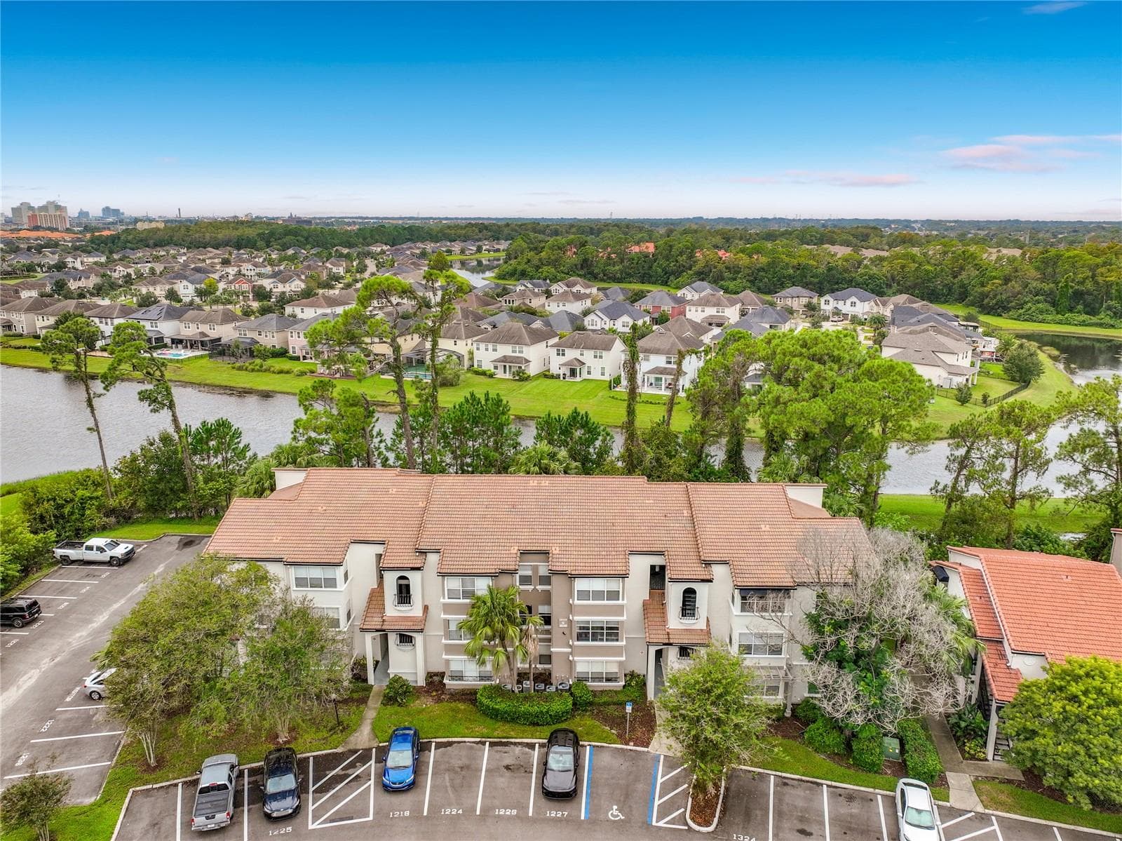 Quadruplex at 5116 CONROY RD #23, ORLANDO, photo 60 of 100