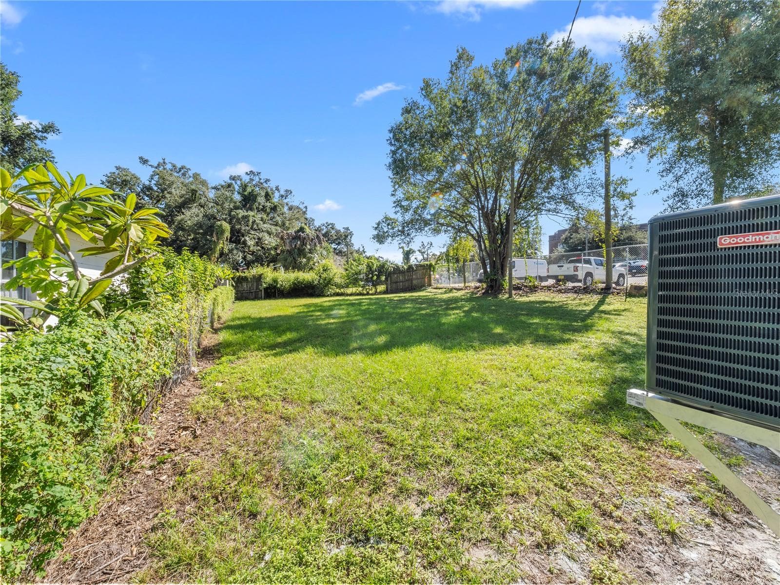 Single Family Residence at 7305 N TALIAFERRO AVE, TAMPA, photo 5 of 39