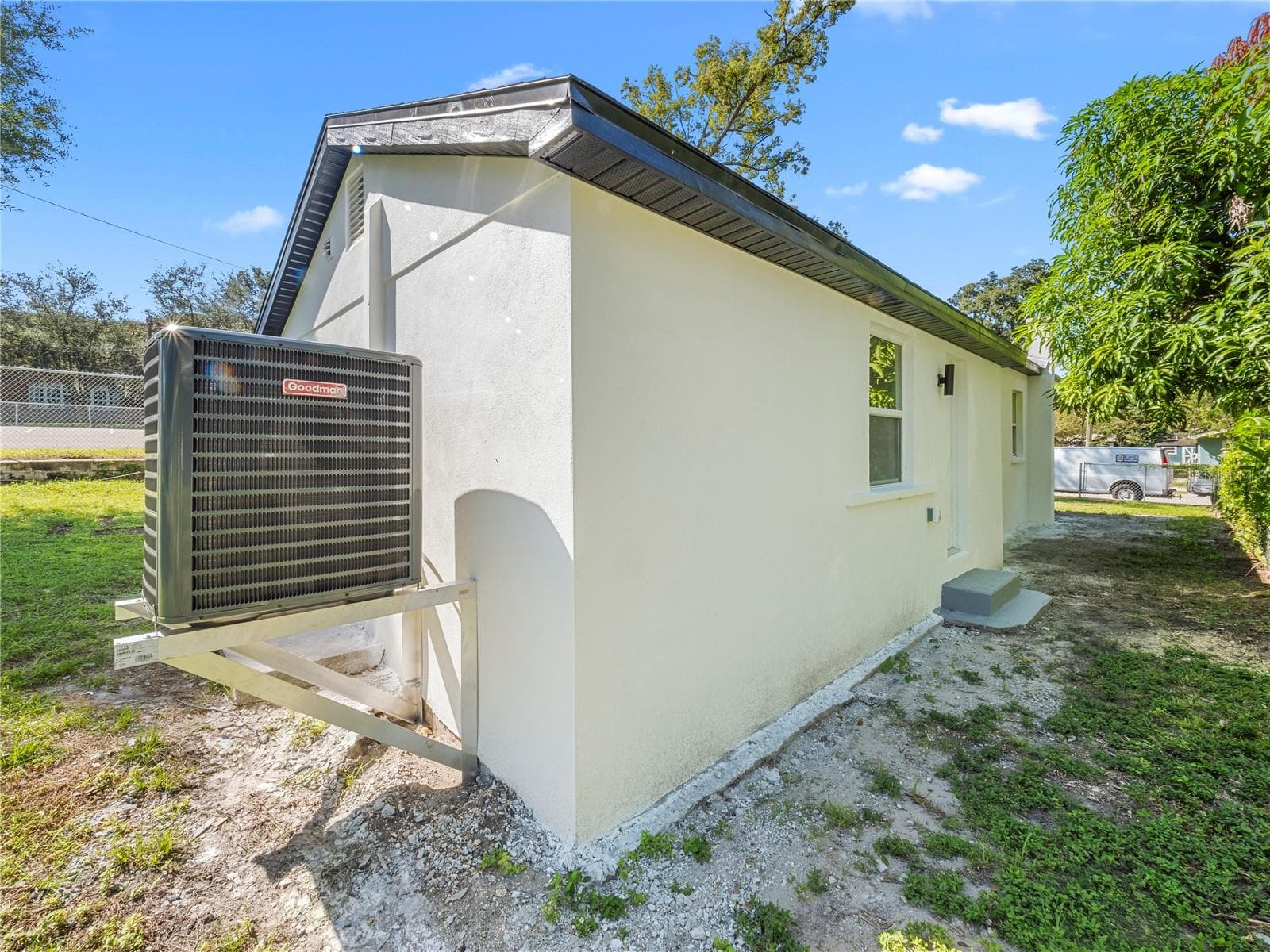 Single Family Residence at 7305 N TALIAFERRO AVE, TAMPA, photo 6 of 39