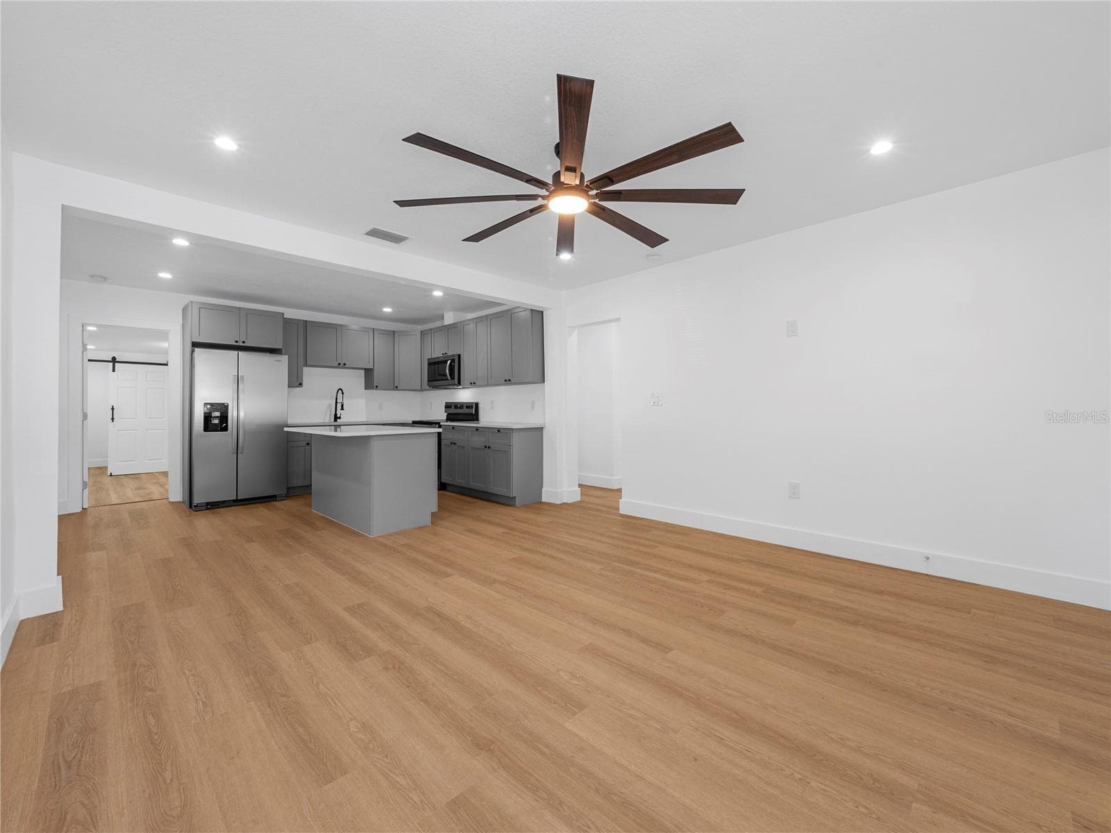 Single Family Residence at 7305 N TALIAFERRO AVE, TAMPA, photo 15 of 39