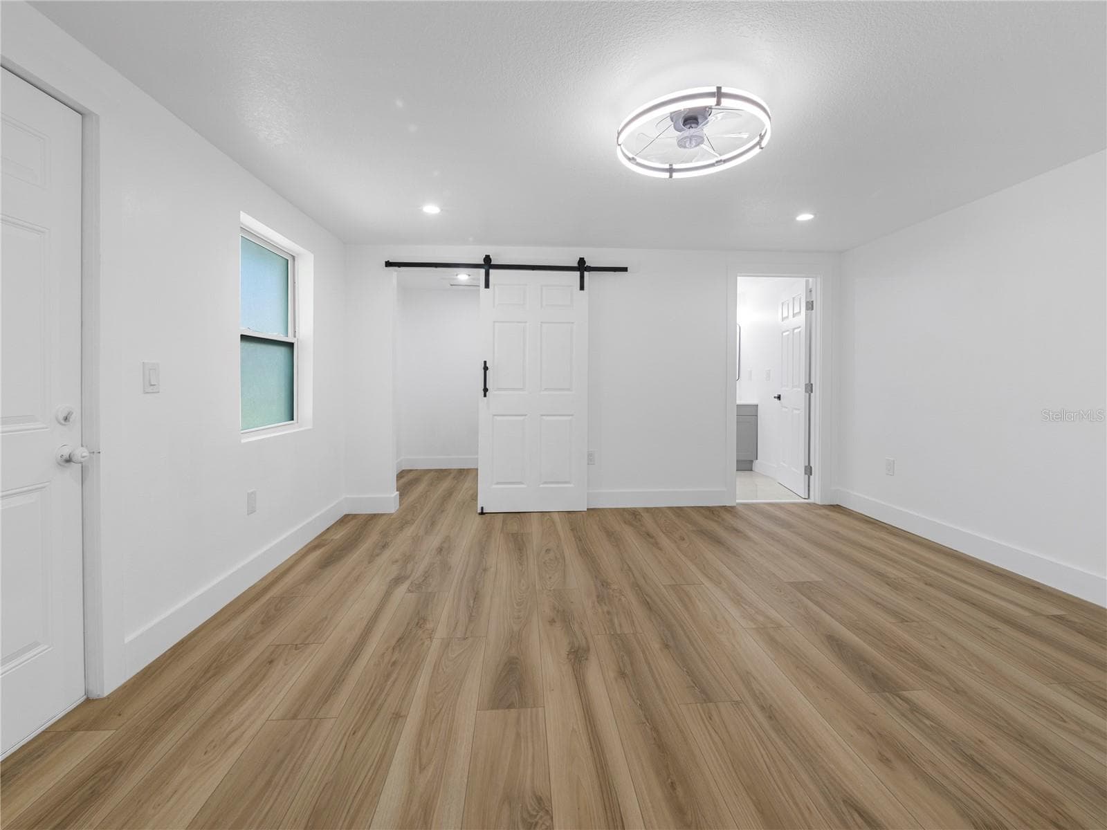 Single Family Residence at 7305 N TALIAFERRO AVE, TAMPA, photo 31 of 39