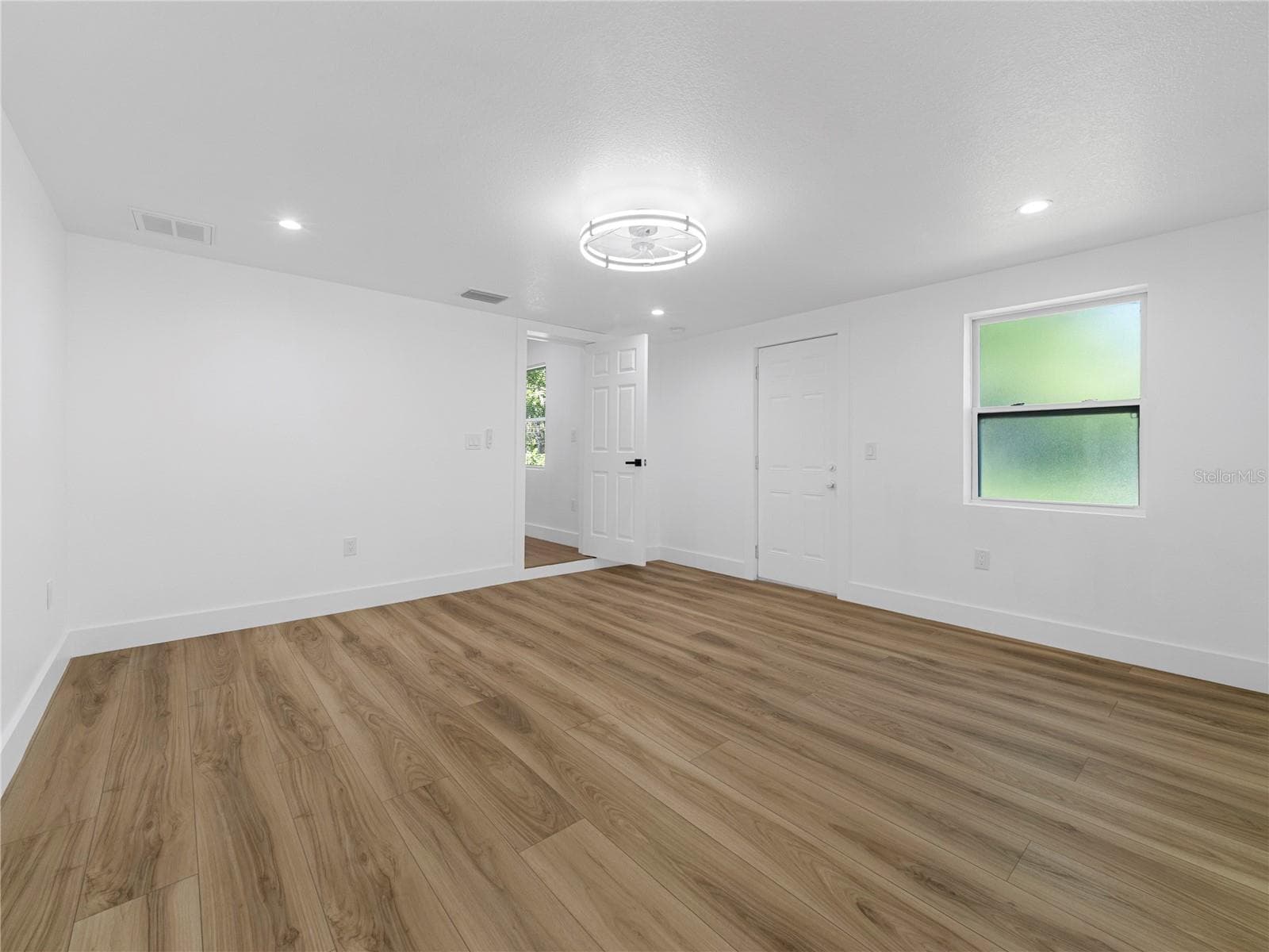 Single Family Residence at 7305 N TALIAFERRO AVE, TAMPA, photo 32 of 39