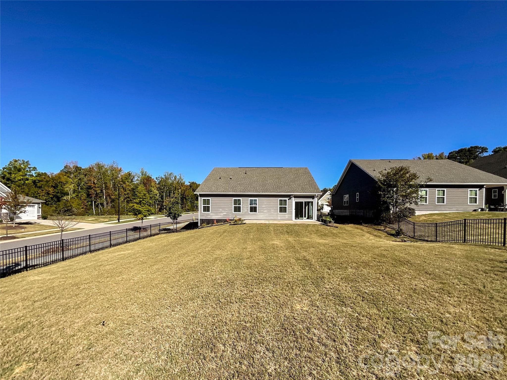 Spacious Fenced Backyard - 5091 Summer Surprise Lane, Charlotte