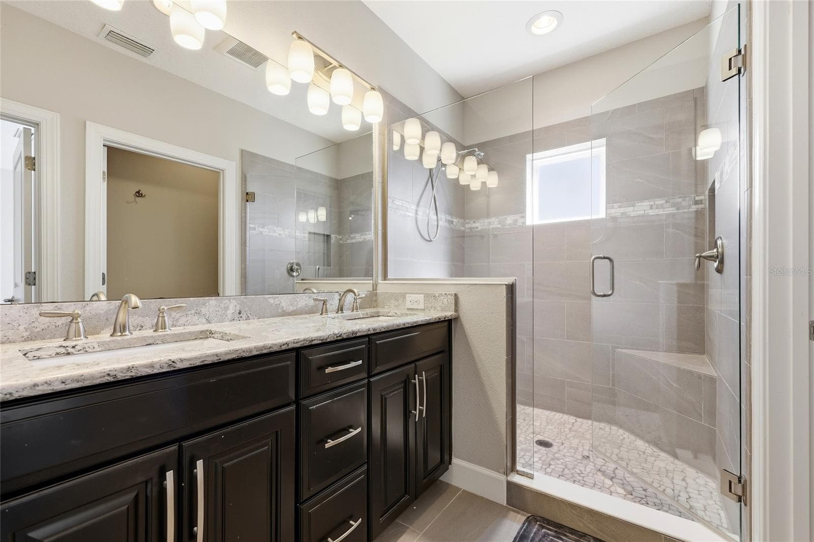 Master bathroom - 6072 MOORINGS DR S, ST PETERSBURG