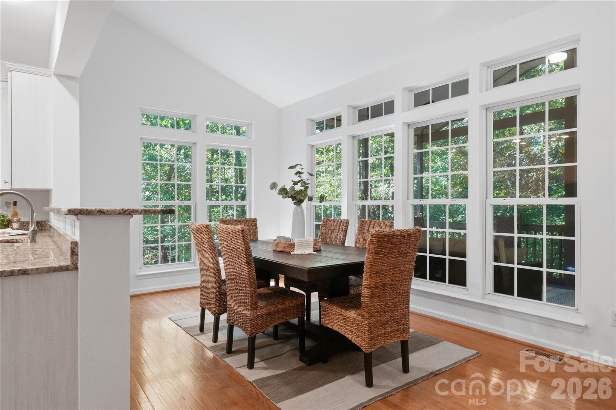 Single Family Residence at 7900 Wilby Hollow Drive, Charlotte, photo 10 of 35