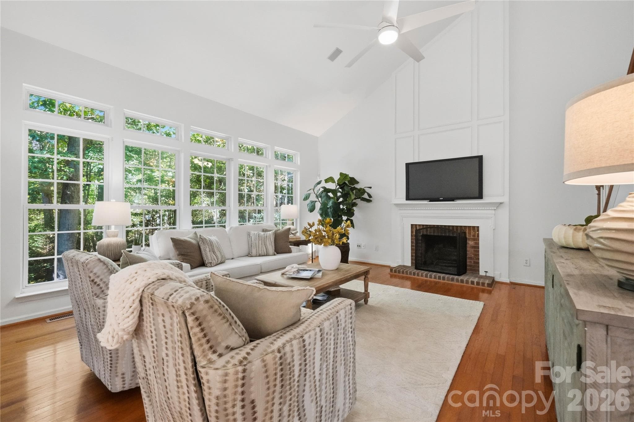 Single Family Residence at 7900 Wilby Hollow Drive, Charlotte, photo 14 of 35