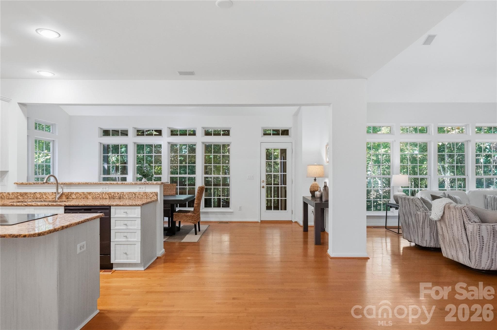 Single Family Residence at 7900 Wilby Hollow Drive, Charlotte, photo 16 of 35