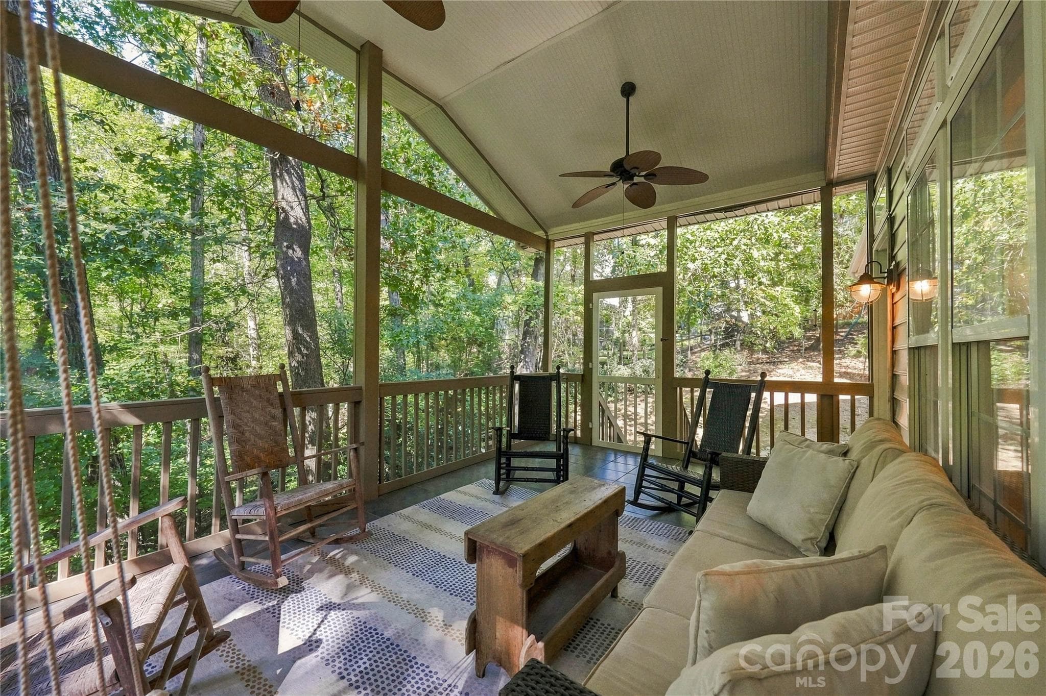 Single Family Residence at 7900 Wilby Hollow Drive, Charlotte, photo 21 of 35