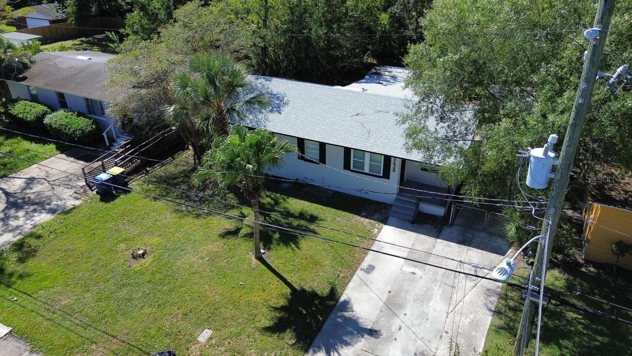 Single Family Residence at 5628 BELAFONTE DR, JACKSONVILLE, photo 2 of 82