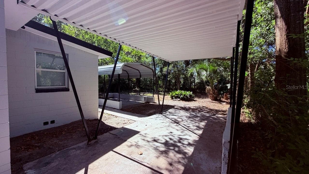 Single Family Residence at 5628 BELAFONTE DR, JACKSONVILLE, photo 13 of 82