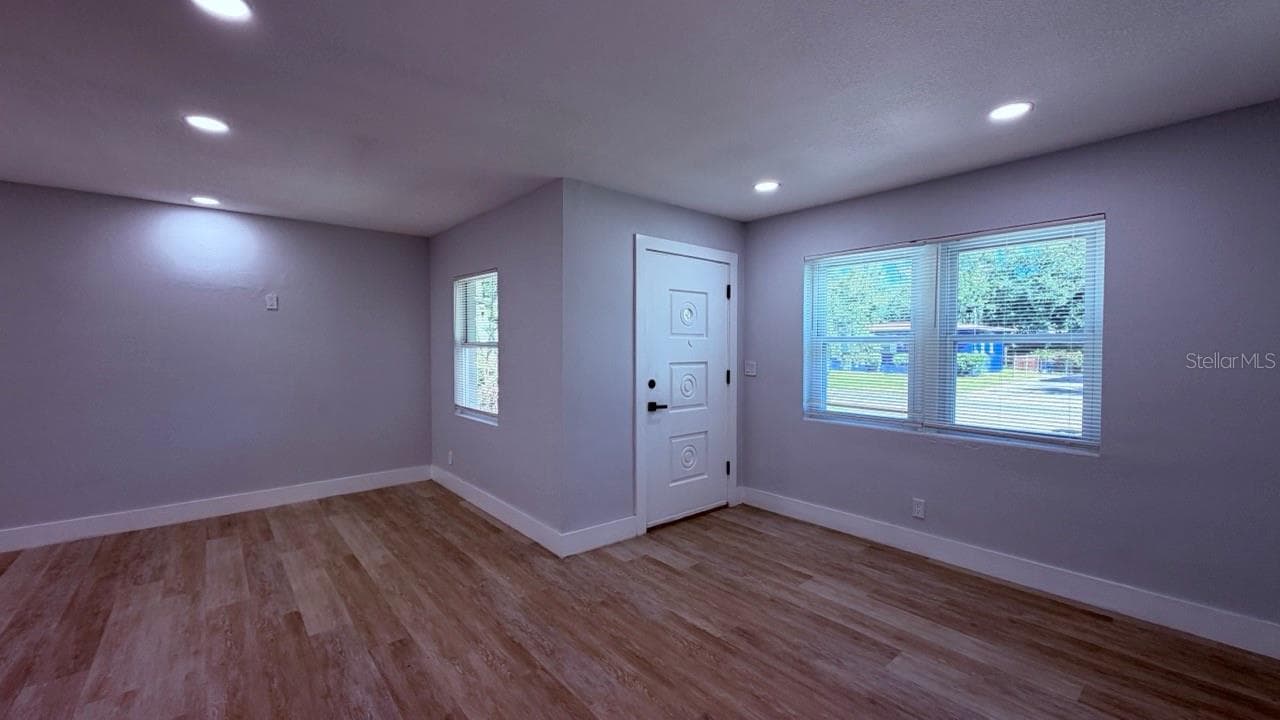 Single Family Residence at 5628 BELAFONTE DR, JACKSONVILLE, photo 24 of 82
