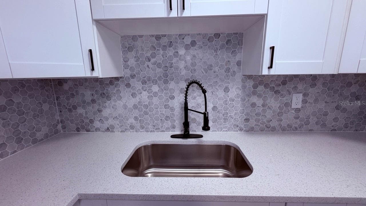 Single Family Residence at 5628 BELAFONTE DR, JACKSONVILLE, photo 33 of 82