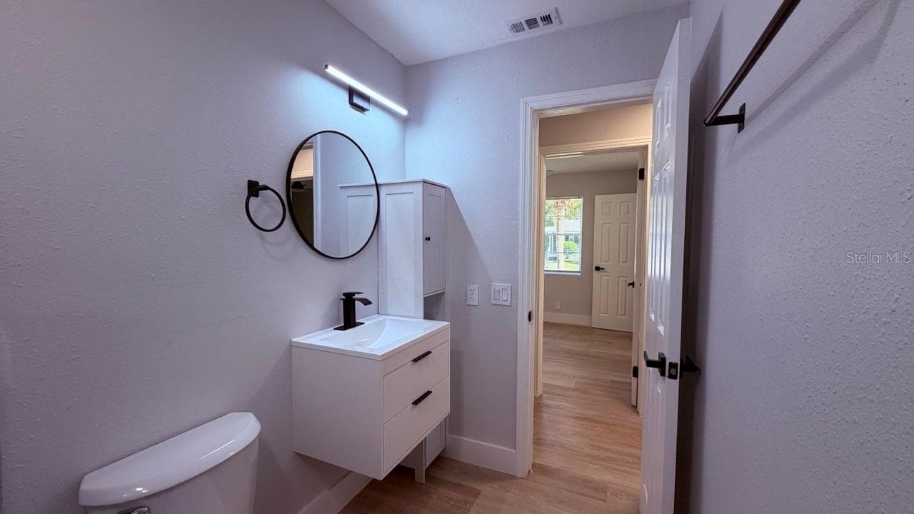 Single Family Residence at 5628 BELAFONTE DR, JACKSONVILLE, photo 39 of 82