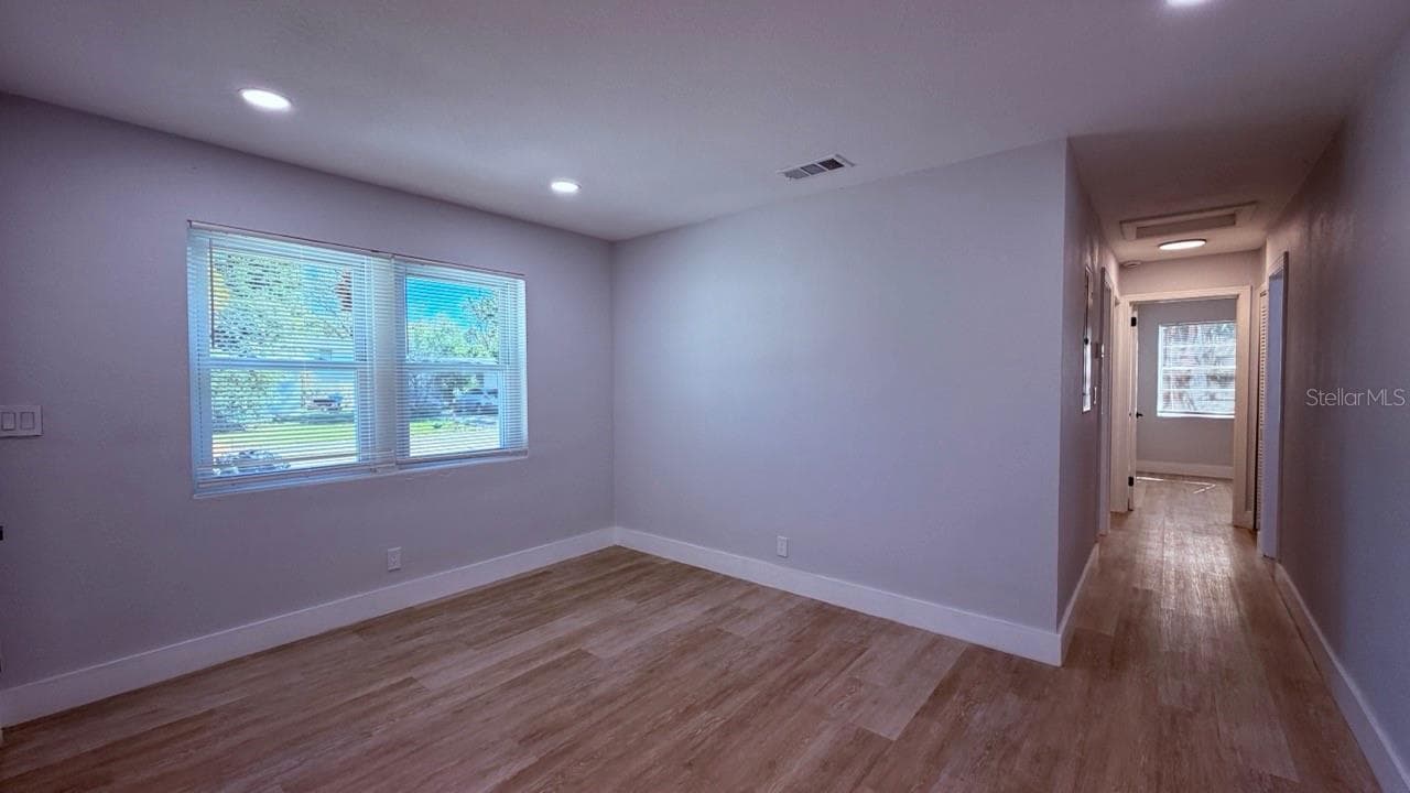 Single Family Residence at 5628 BELAFONTE DR, JACKSONVILLE, photo 47 of 82