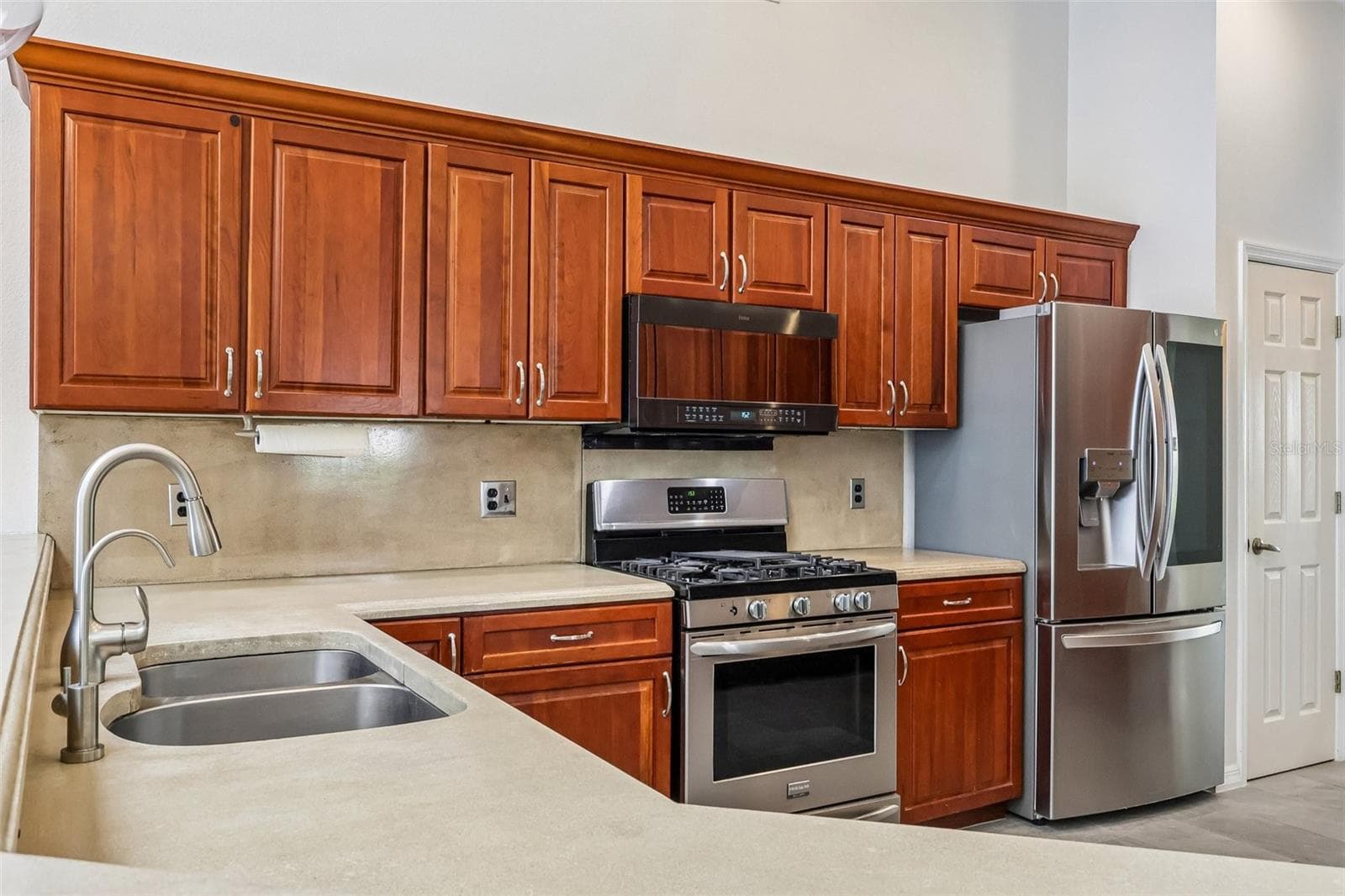 Single Family Residence at 1113 HAWTHORNE COVE DR, OCOEE, photo 10 of 43