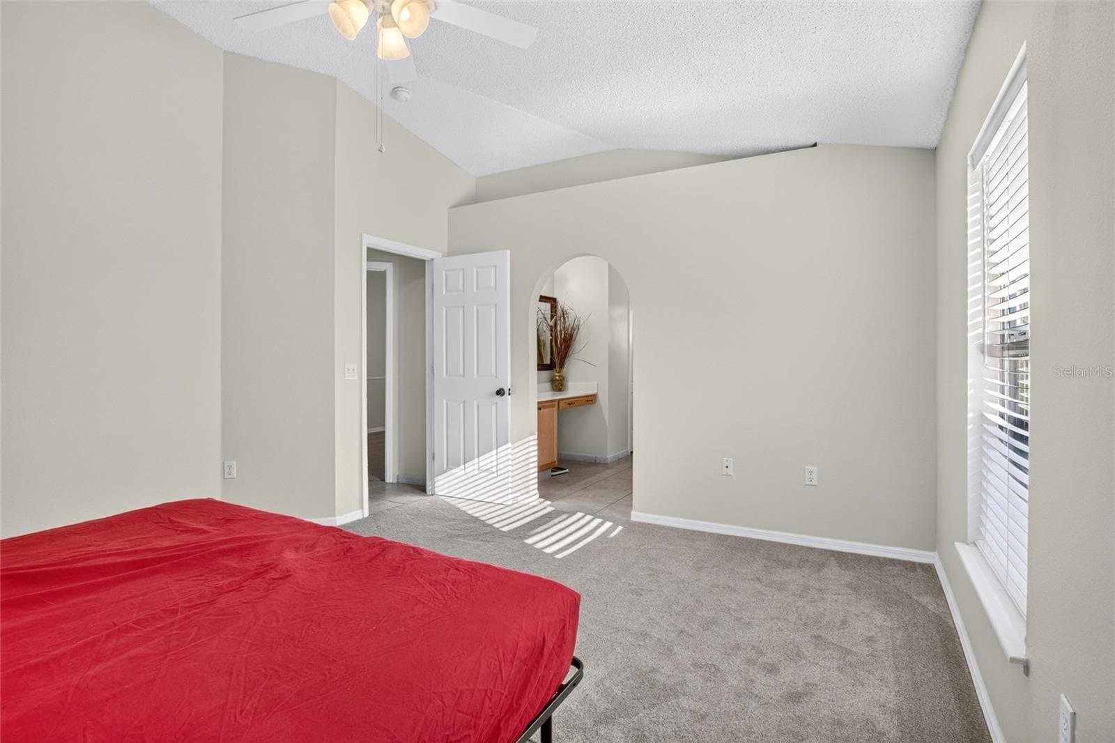 Single Family Residence at 16111 WILKINSON DR, CLERMONT, photo 16 of 33