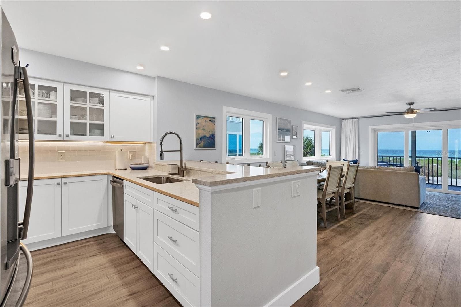 Townhouse at 420 GULF BLVD #20, BOCA GRANDE, photo 8 of 44