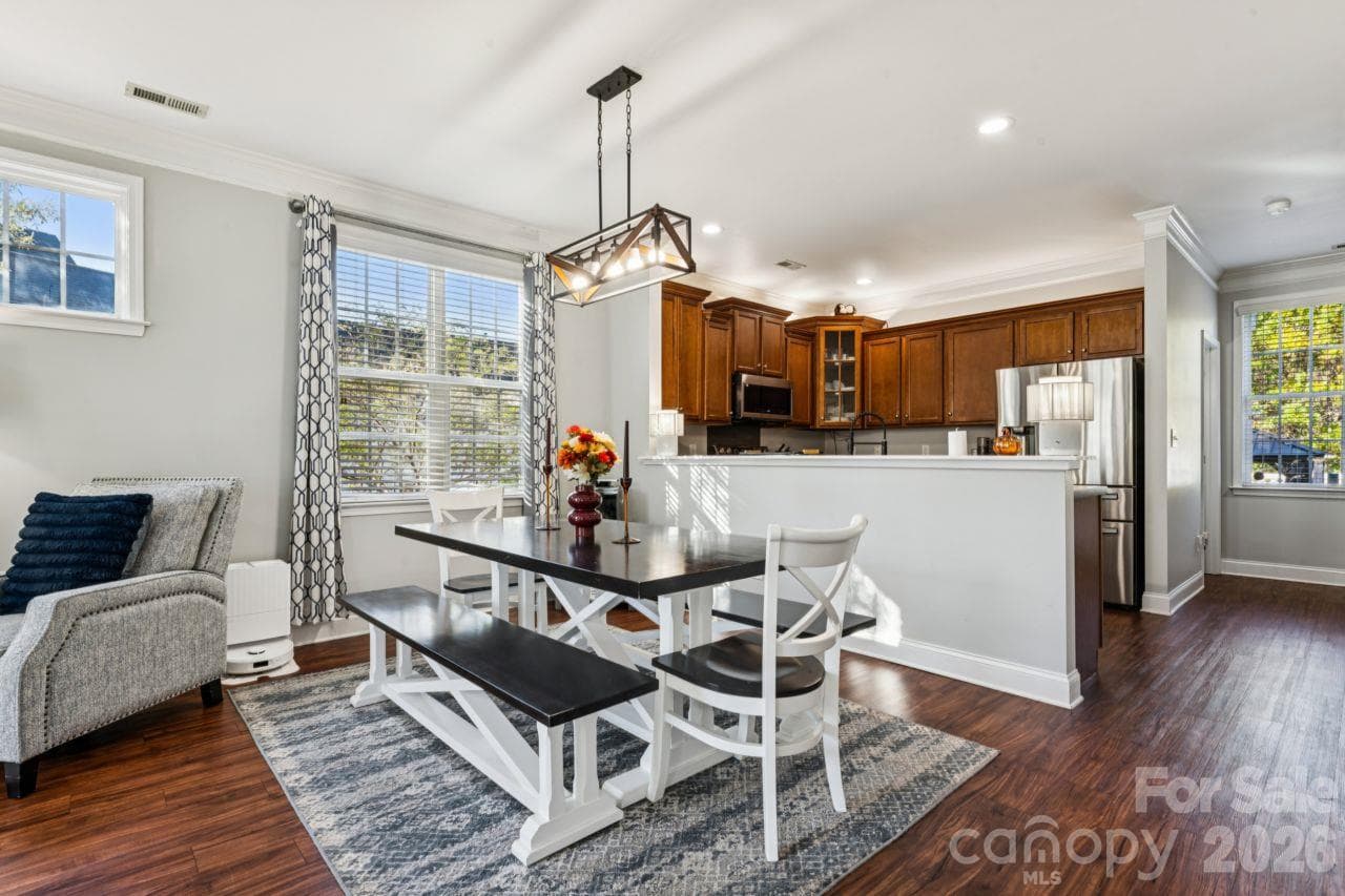 Townhouse at 363 Beacon Street, Concord, photo 3 of 24