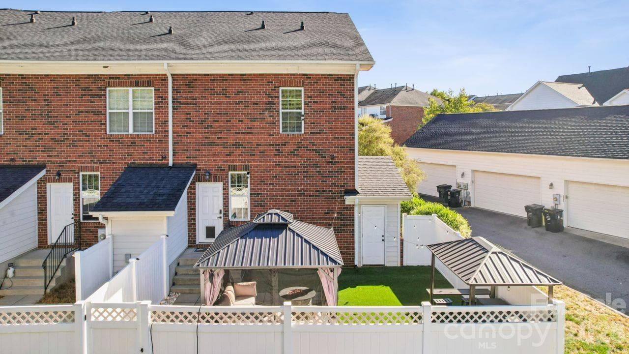 Townhouse at 363 Beacon Street, Concord, photo 20 of 24