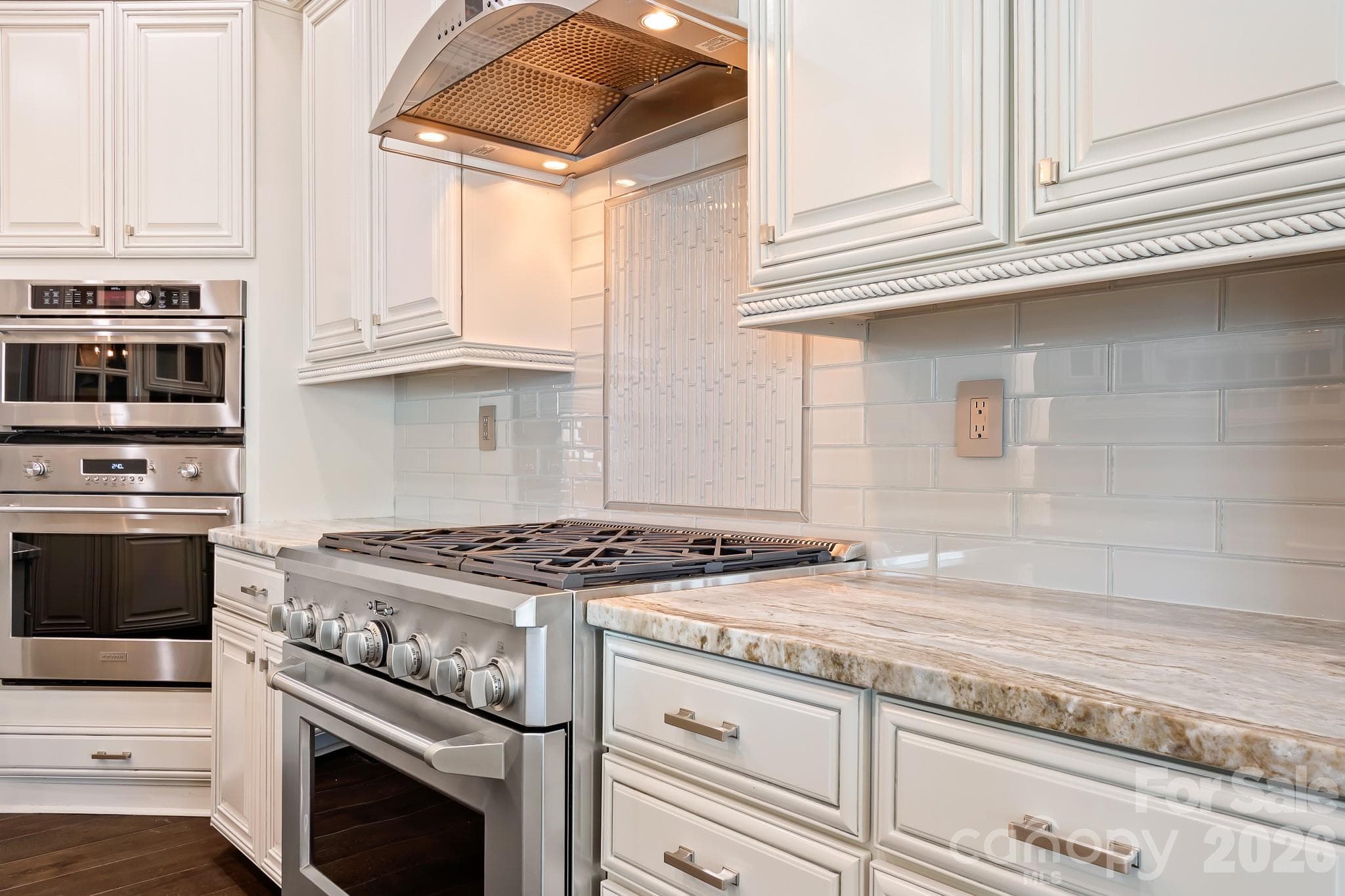 Single Family Residence at 17532 Sail View Drive, Cornelius, photo 15 of 42