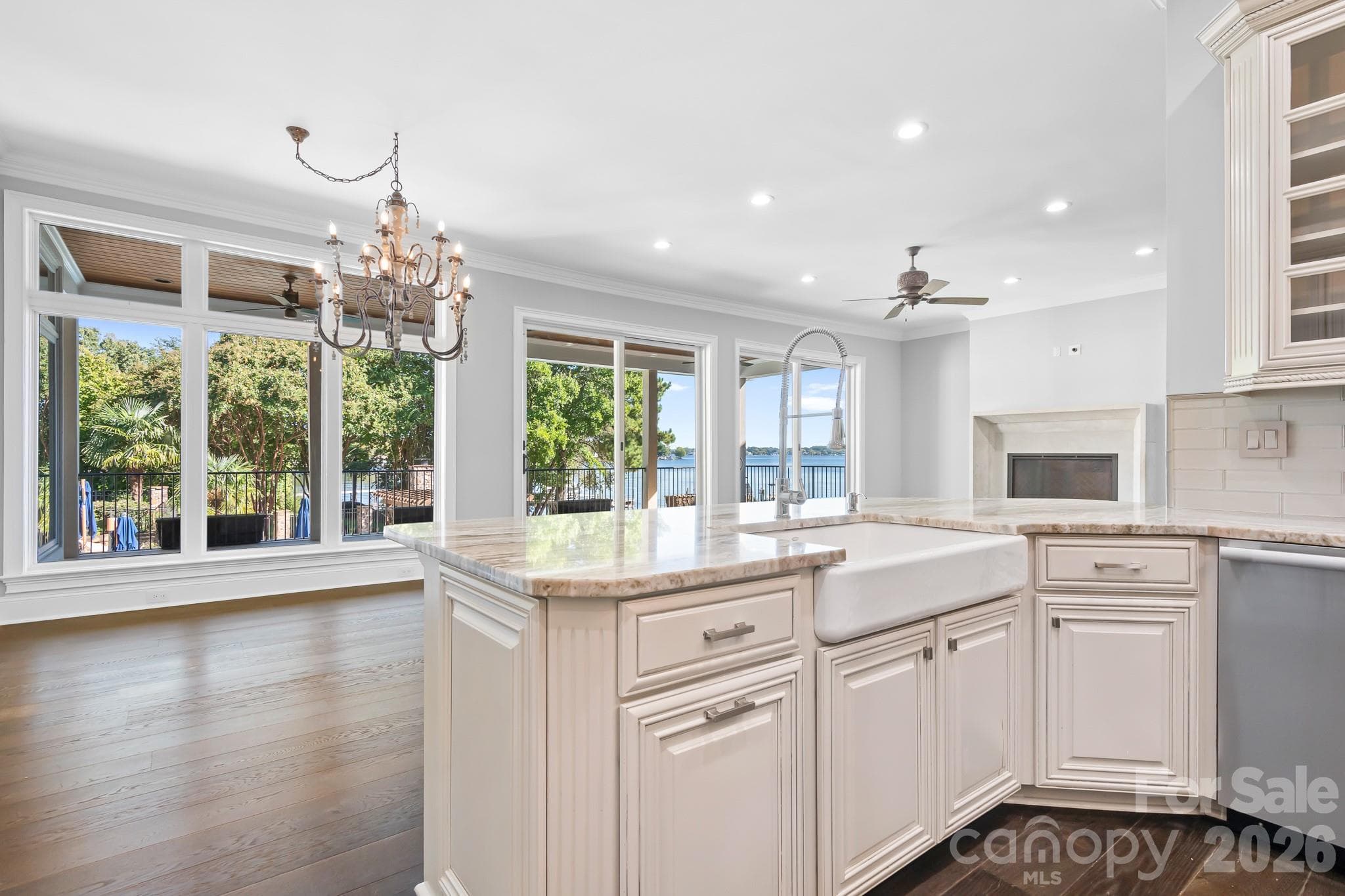 Single Family Residence at 17532 Sail View Drive, Cornelius, photo 16 of 42