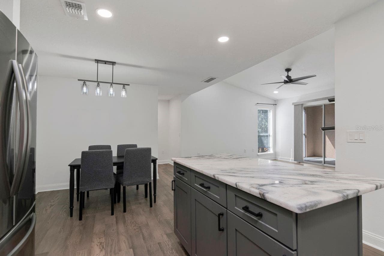 Condominium at 9481 HIGHLAND OAK DR. #514, TAMPA, photo 14 of 30