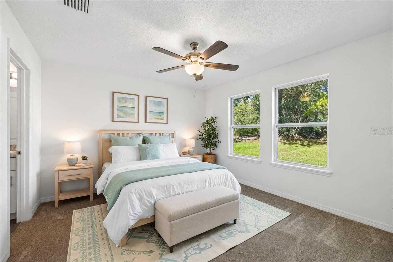 Virtually Staged - 40091 OAKRIDGE DR, LADY LAKE