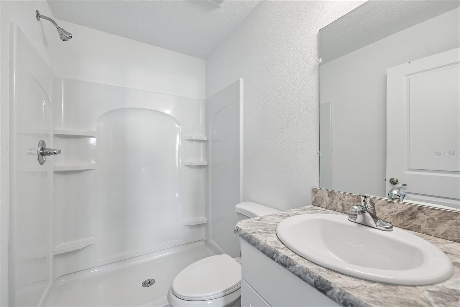 Single Family Residence at 40091 OAKRIDGE DR, LADY LAKE, photo 24 of 30