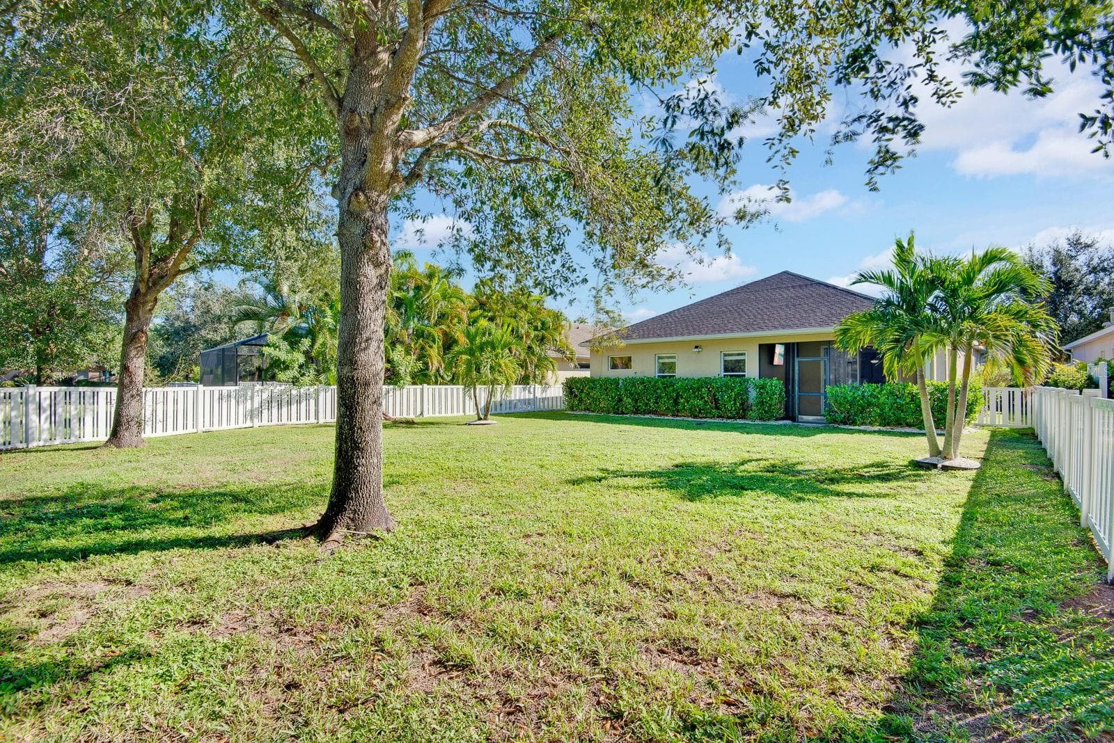 Single Family Residence at 4914 TORREY PINES RUN, BRADENTON, photo 39 of 78