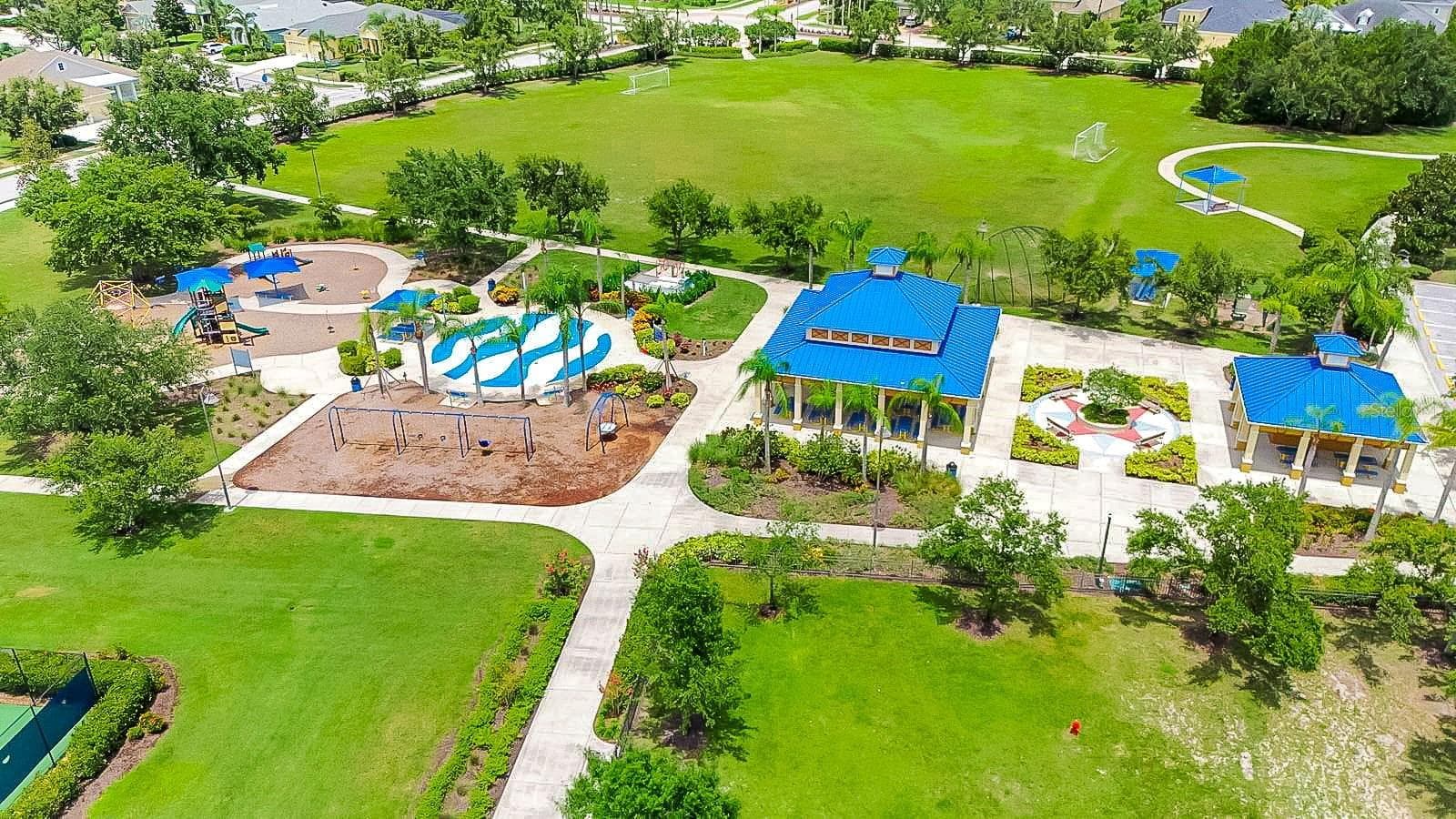 Single Family Residence at 4914 TORREY PINES RUN, BRADENTON, photo 53 of 78